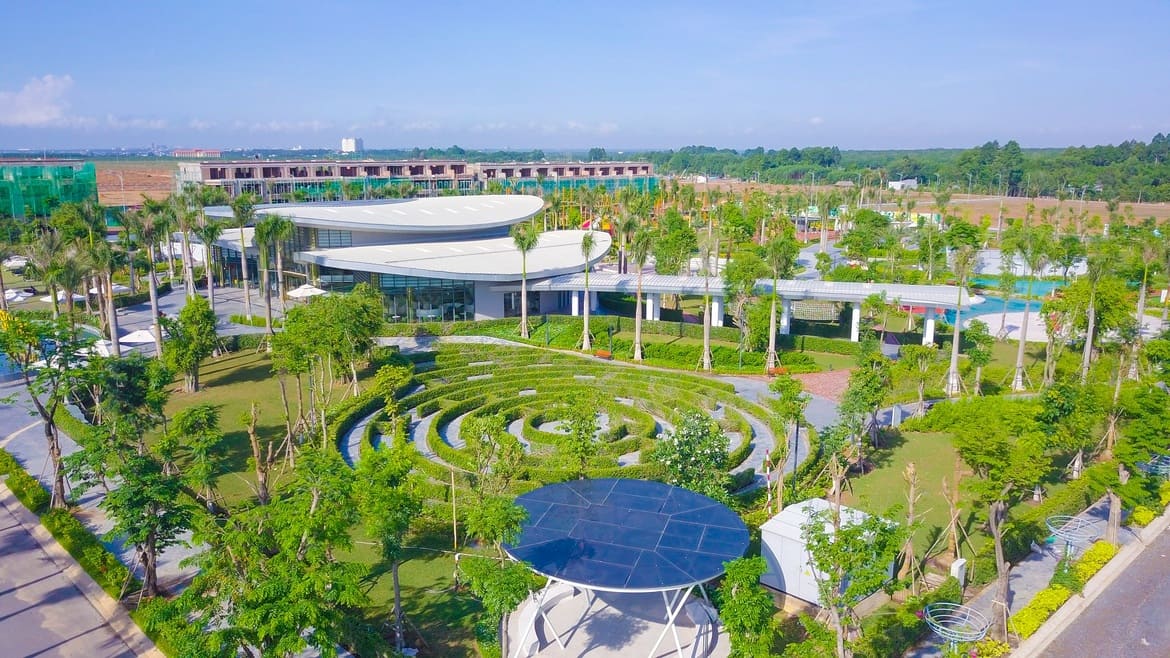 Không gian đô thị đa sắc màu ngày càng hoàn thiện tại Gem Sky World Không gian đô thị đa sắc màu ngày càng hoàn thiện tại Gem Sky World